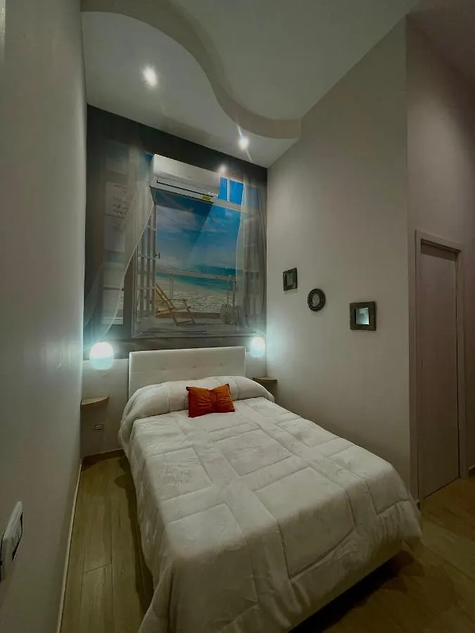 Venezia Rooms Naples 0*,  Italy