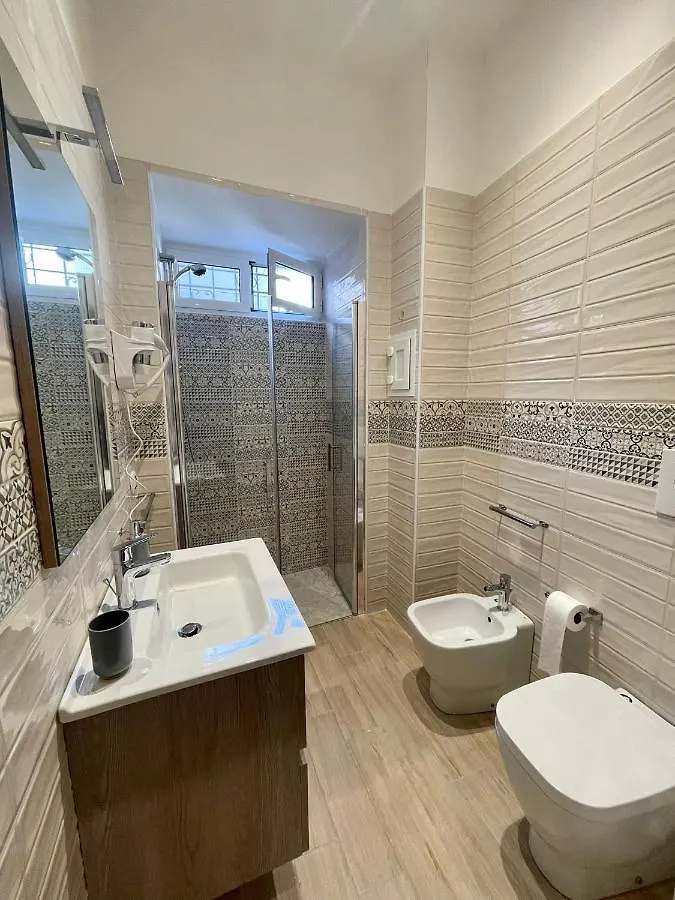 Venezia Rooms Naples Bed & Breakfast